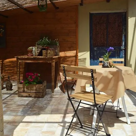 住宿加早餐酒店 Lady Cocca 萨维奥迪拉韦纳